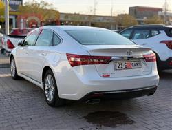 تويوتا أفالون